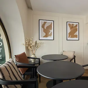 Otel Elysee Secret